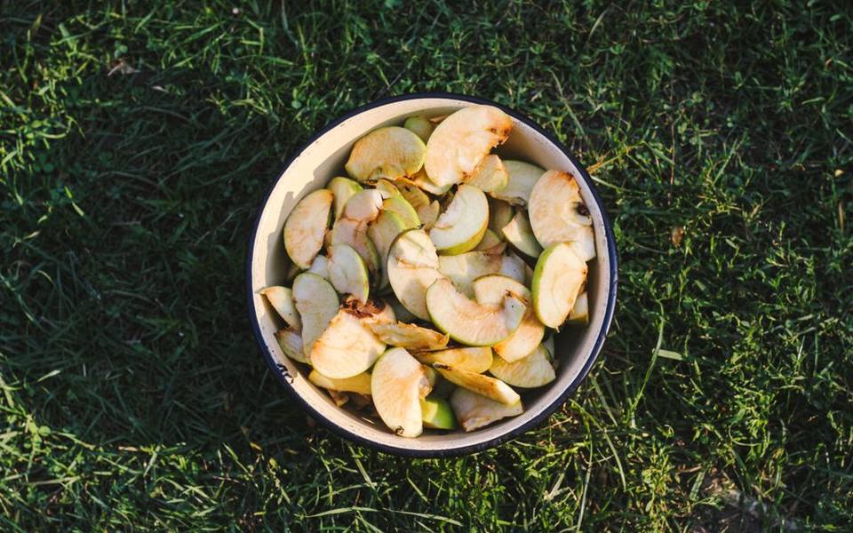 Choosing the Best Orchard Apples for Homemade Pies